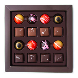 
                  
                    Load image into Gallery viewer, Elegance Box - All Caramel Collection 16 piece
                  
                